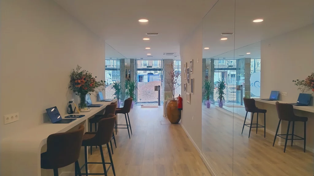 Your Moon Escuela de Felicidad - Coworking